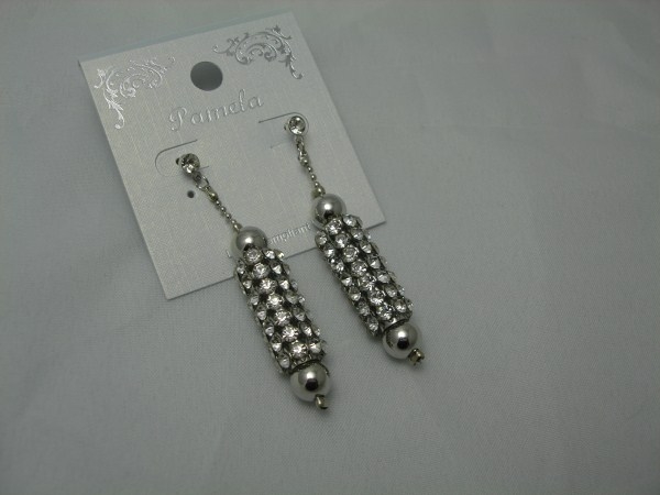 Crystal Stone Earring in Silver